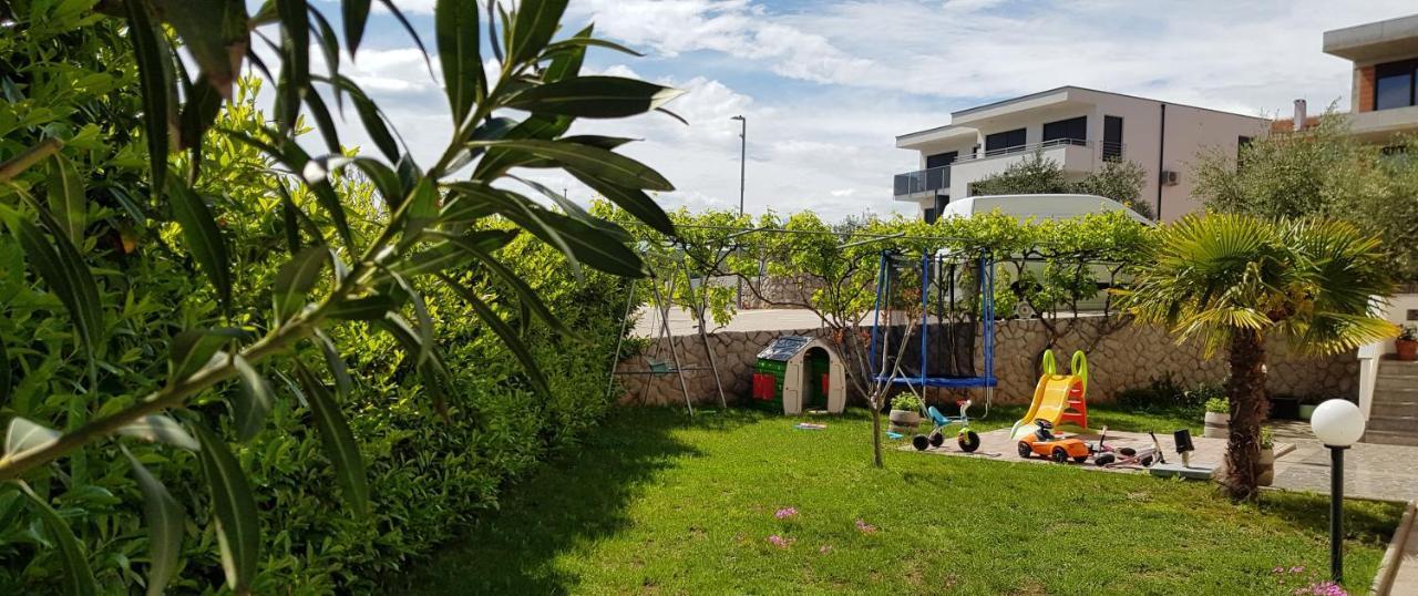 Apartmani Assa Krk Крк Экстерьер фото