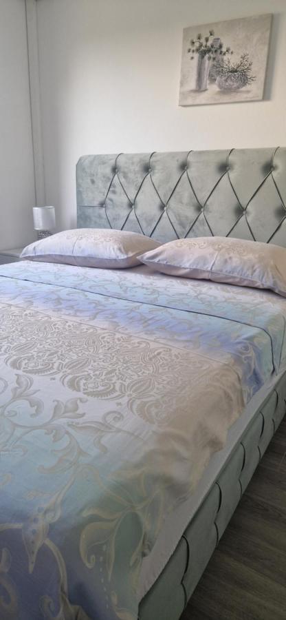 Apartmani Assa Krk Крк Экстерьер фото